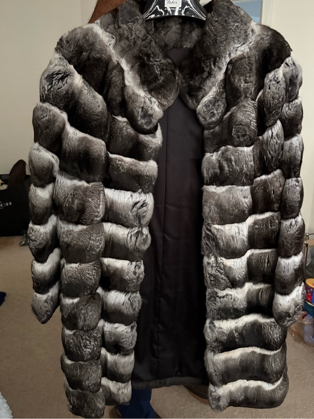 Plush Gray Chinchilla Fur Coat for Women